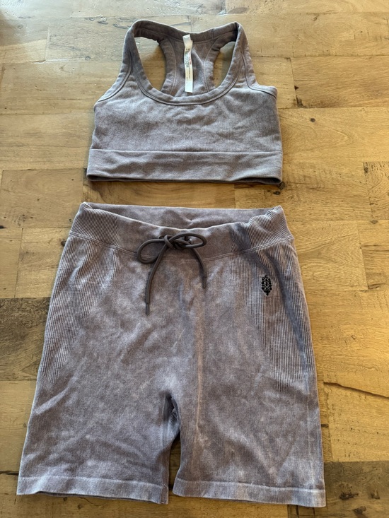 Free People Pants - Free People movement purple Active Set Sports Bra bikerShorts M/L go to ribbed